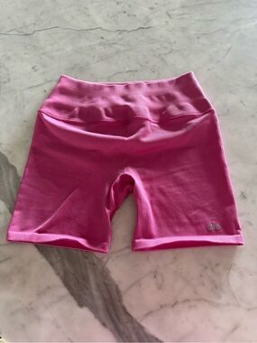 Alo Yoga Pink Ribbed Bike Shorts